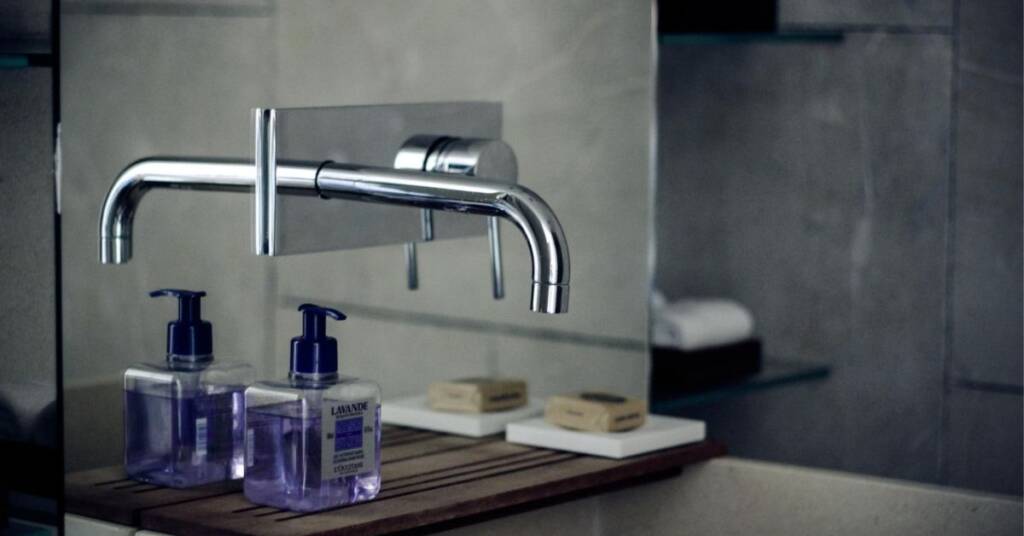 best bathroom accessories company in india